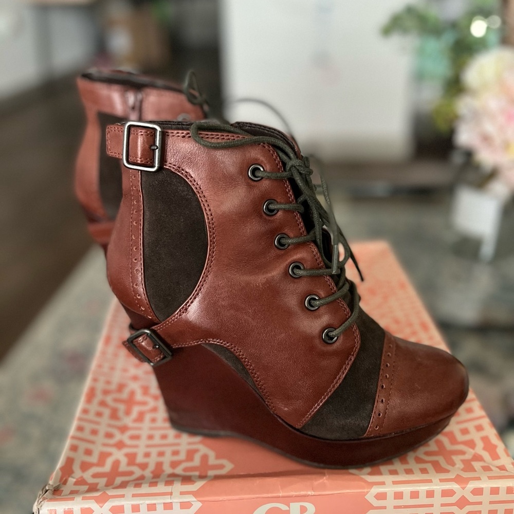 Brown/Dark green wedge GB Bootie